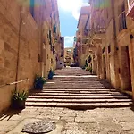 Coast 52 Savynomad Harbour Residences Wow Views Valletta