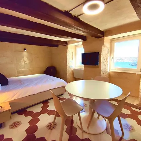 Coast 52 Savynomad Harbour Residences Wow Views * Valletta