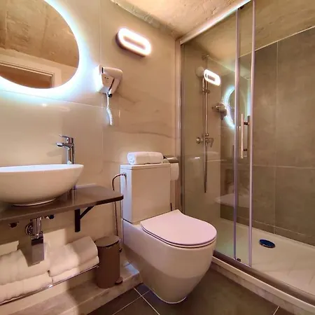 Coast 52 Savynomad Harbour Residences Wow Views *