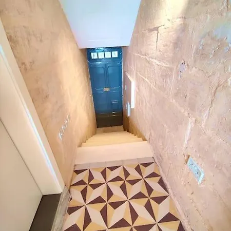 Coast 52 Savynomad Harbour Residences Wow Views فاليتا