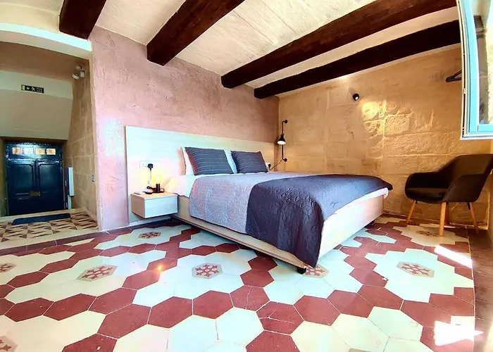 Coast 52 Savynomad Harbour Residences Wow Views 펜션 발레타