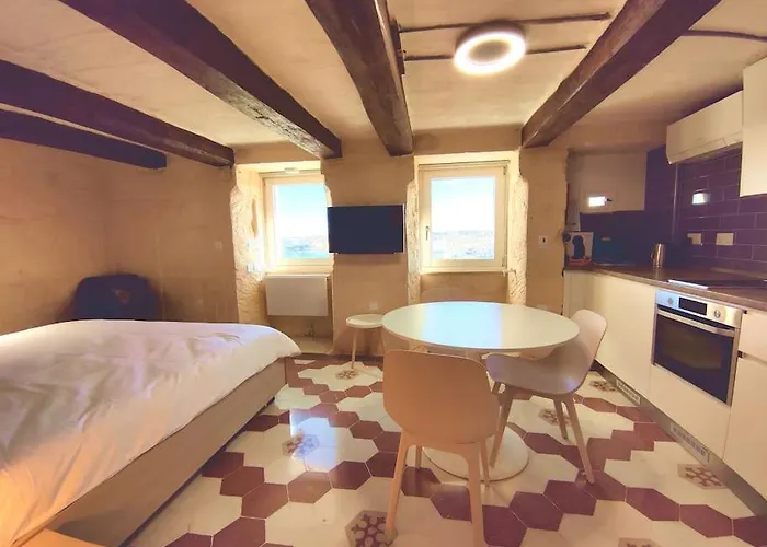 Coast 52 Savynomad Harbour Residences Wow Views *