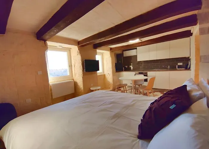 펜션 Coast 52 Savynomad Harbour Residences Wow Views *