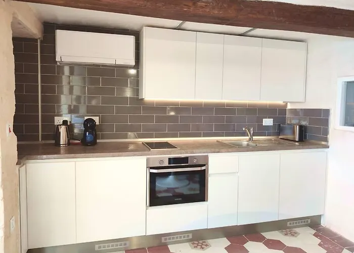 펜션 Coast 52 Savynomad Harbour Residences Wow Views *