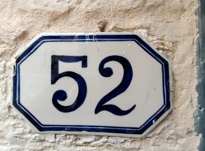 Coast 52 Savynomad Harbour Residences Wow Views 펜션 *